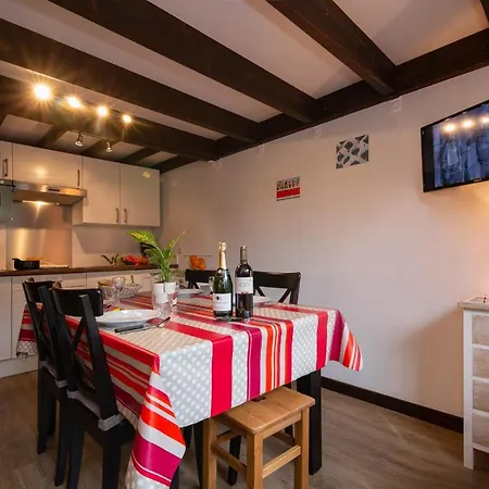 Sainte-foy-l'argentiere Sleeps 5 *
